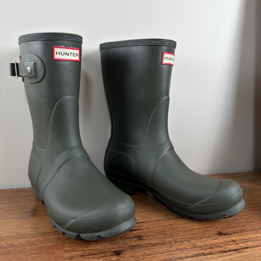 Hunter Women Original Short Rain Boots Matte Olive Green Size 7 Waterproof